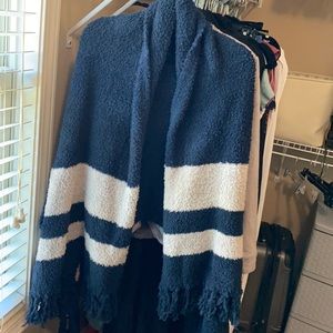 Barefoot Dreams CozyChic Malibu wrap